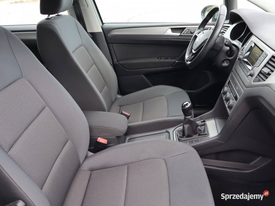 VW Golf Sportsvan 10 TSI