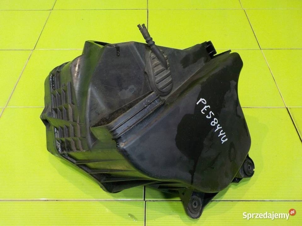 BMW 1 E87 16 B 08r obudowa filtra powietrza Suków sprzedam