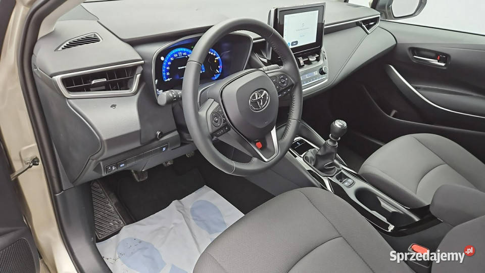 Toyota Corolla 15 Style Z Polskiego Salonu benzyna Corolla Warszawa
