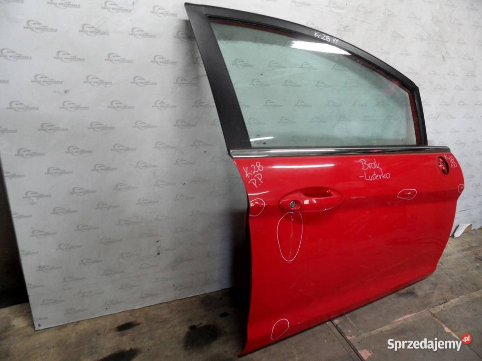 FORD FIESTA MK7 VII 11r drzwi prawy przód osobowe