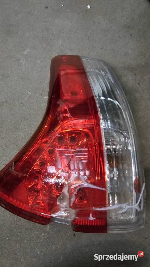 Toyota Sienna 20112014 lampa tył LEWA Białystok