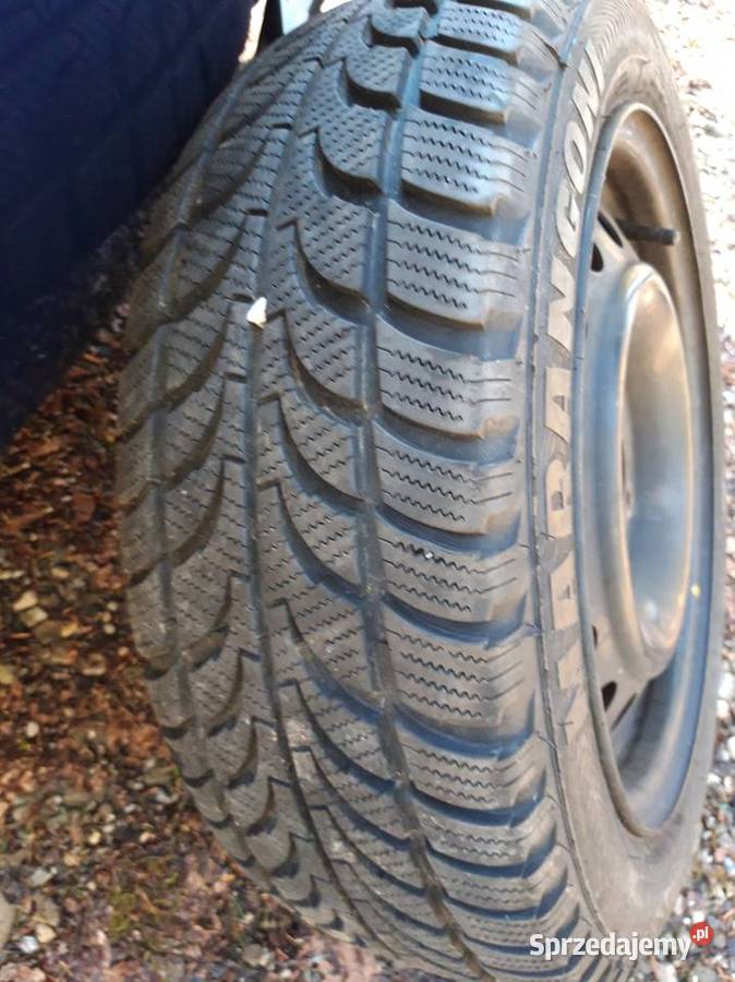 Opony R15 18555 z felgami Mrocza