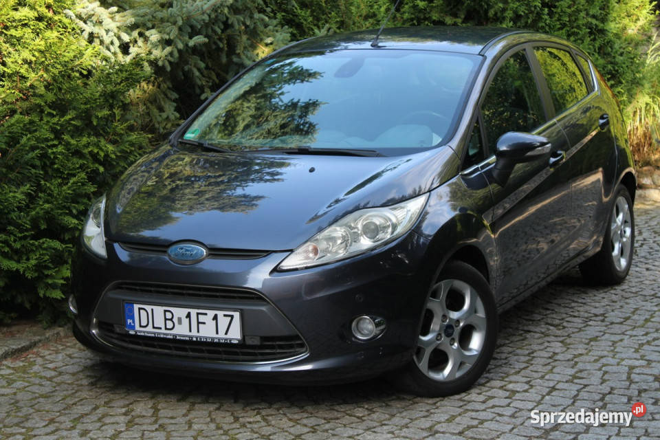 Ford Fiesta Benzyna 14 97 134 Titanium aluminiowe felgi dolnośląskie Lubań sprzedam