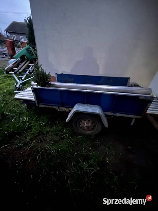 Przyczepa samochodowa lekka Rok produkcji 2000 łódzkie