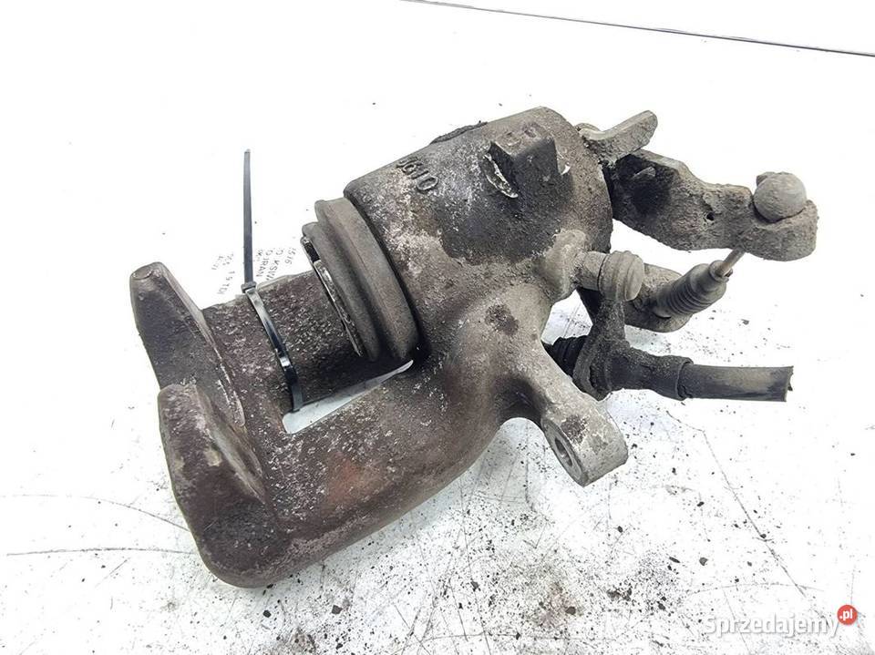ZACISK HAMULCOWY TYŁ PRAWY VOLKSWAGEN TOURAN osobowe Pozostałe
