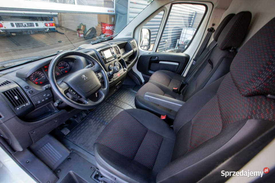 Peugeot Boxer L2H2 ŚREDNI 22 BlueHDI bogate Jarocin