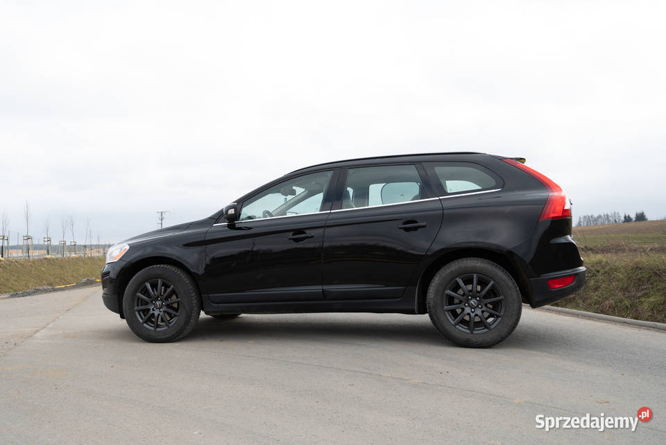 Volvo XC60 20 5 cylindrów salon Polska godny isofix pomorskie
