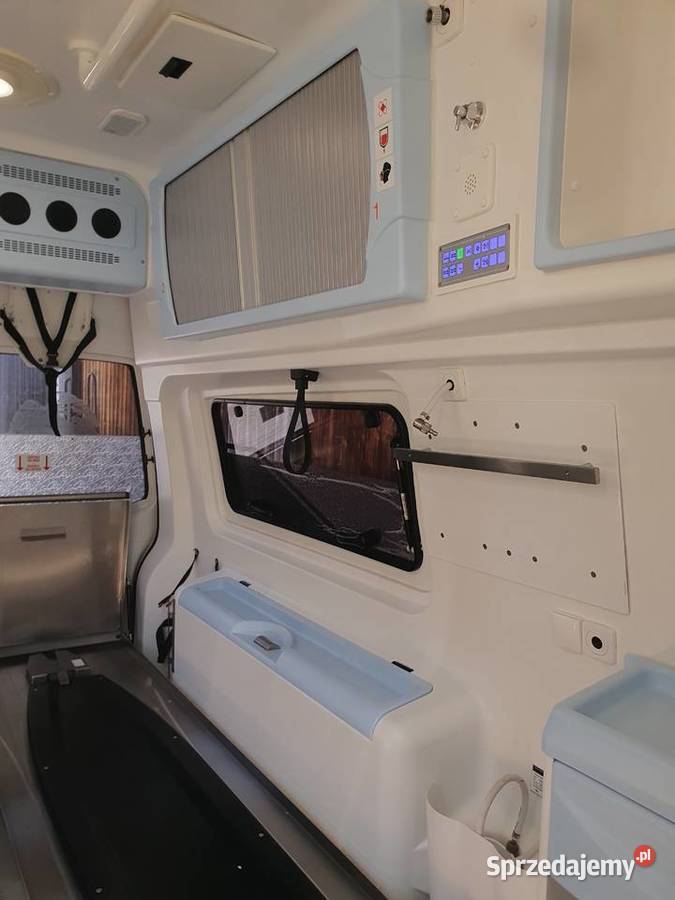 Ambulans karetka VW T5 Lift 4Motion 4x4 20TDI Transporter Gniezno