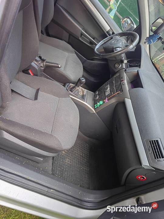 Opel astra 19 cdti Dębica