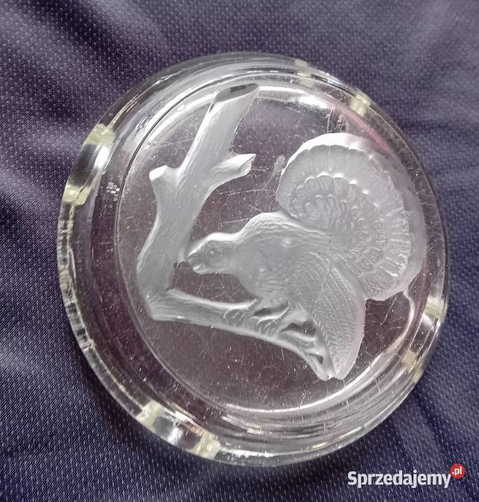 Popielniczka z wizerunkiem głuszca na gałęzi Porcelana i szkło Koźminek