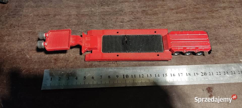 Siku 1847 naczepa 2651 podkarpackie Stalowa Wola