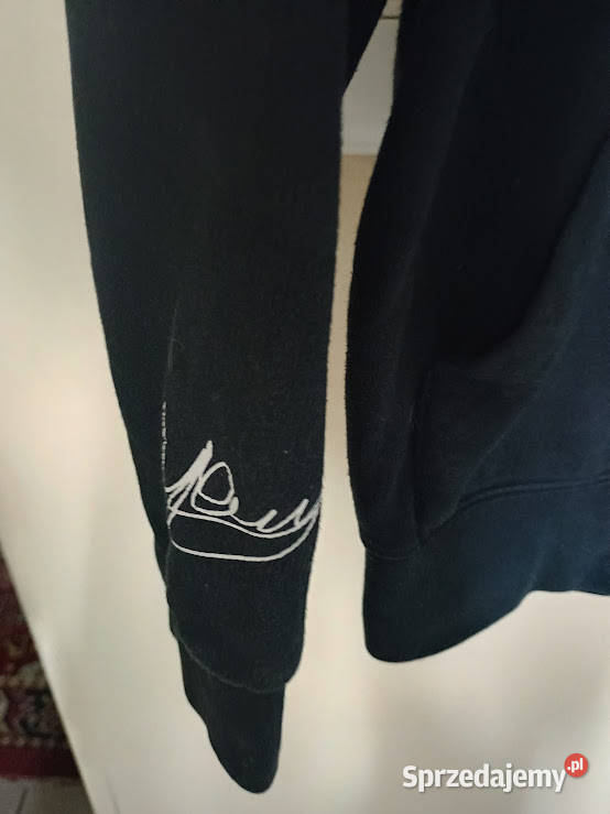 Chłopięca bluza z kapturem rozmiar 164170 Poznań