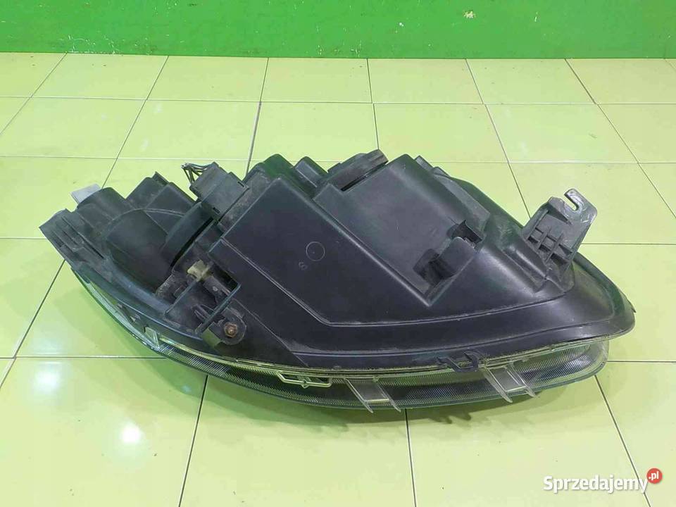 FORD TRANSIT COURIER 15 TDCI 15r lampa lewa Suków