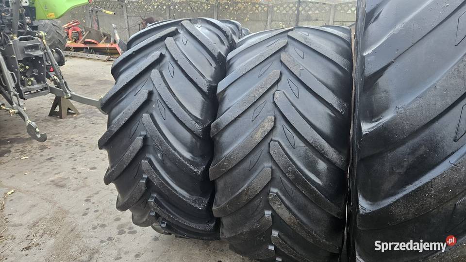 Komplet felg z oponami 71060R38 i 60065R28 Opony rolnicze Gruntowice