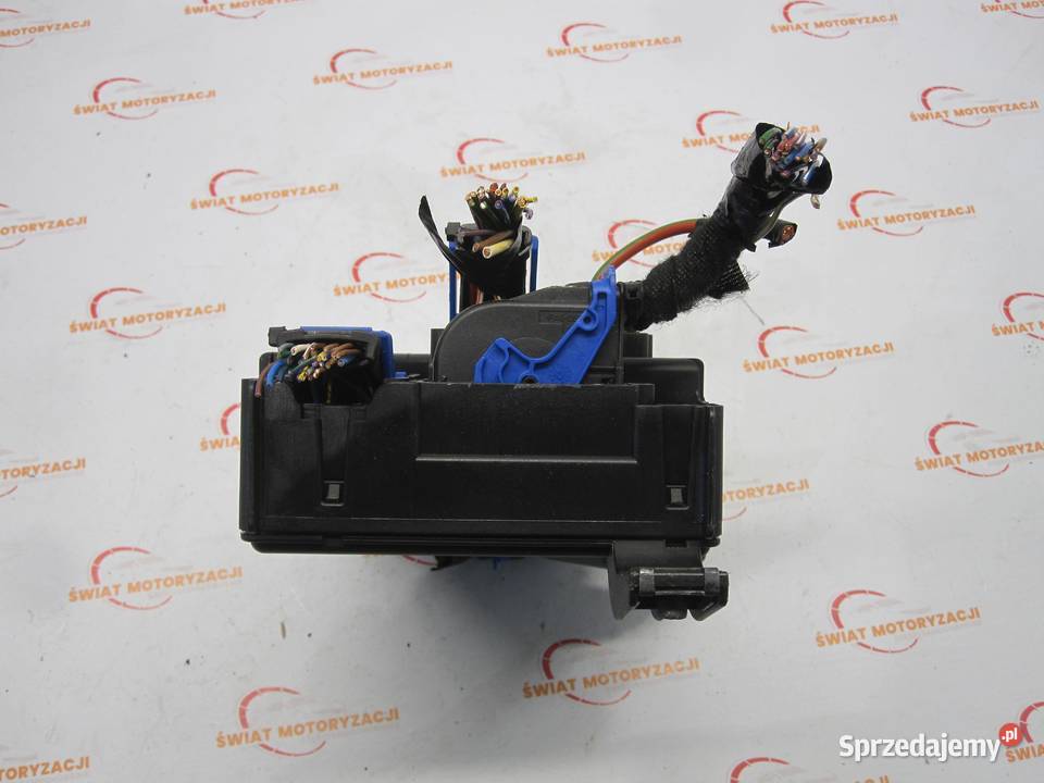 OPEL CORSA D LIFT 14 B 12r moduł BSI 13382215 Skrzynki bezpieczników świętokrzyskie Kielce