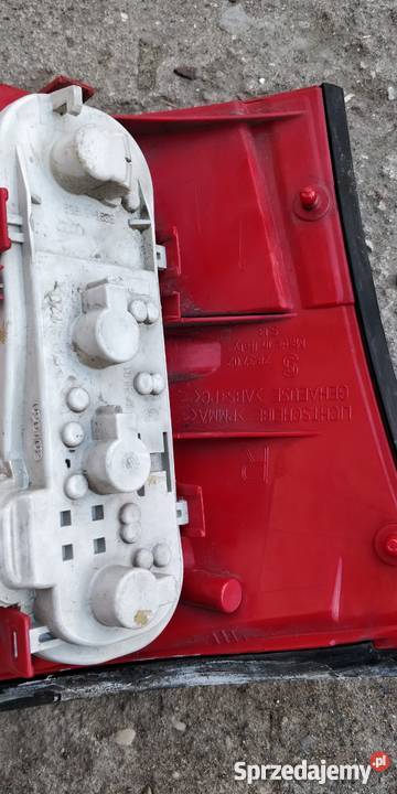 Komplet Lampy tylne do Audi A4 B6 Avant dolnośląskie Wąsosz