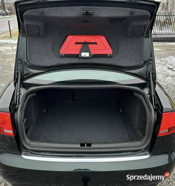 Sprzedam audi w posiadaniu moim roku przegląd i Rok produkcji 2007 A4