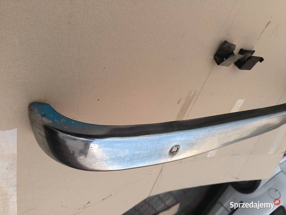 Fiat 126p zderzak przedni metal chrom wsporniki podkarpackie Stalowa Wola sprzedam