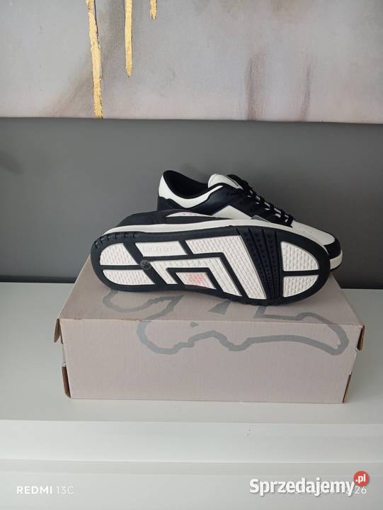 Adidasy marki Kappa model Logo Bernal 22.5cm Sportowe Jelenia Góra