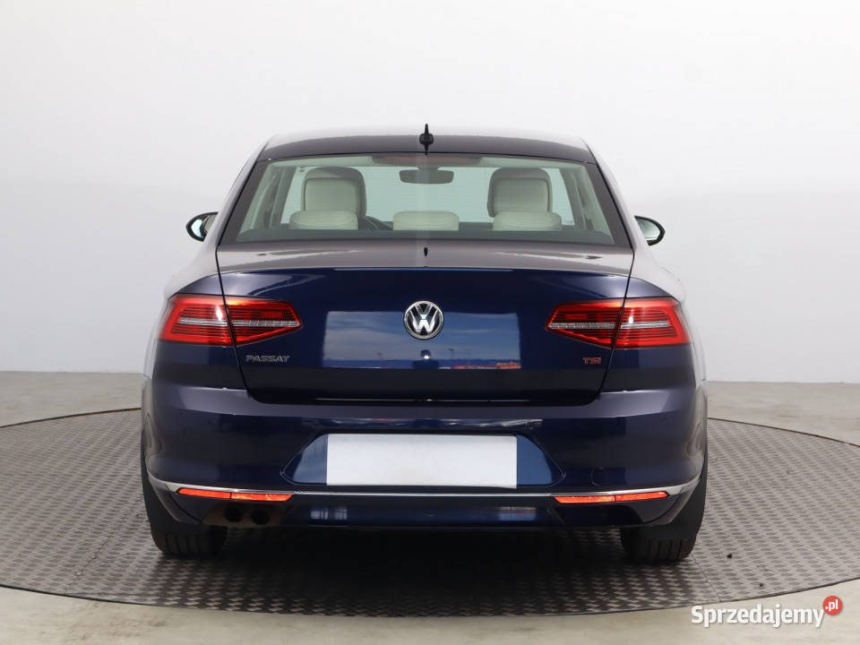 VW Passat 18 TSI wielofunkcyjna kierownica Bielany Wrocławskie