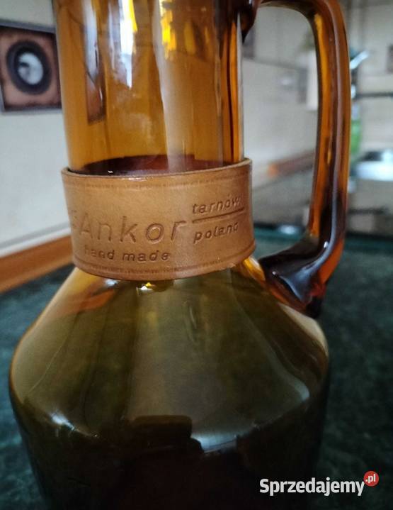 Wazon dzbanek szkło PRL inny kolor zachodniopomorskie Koszalin