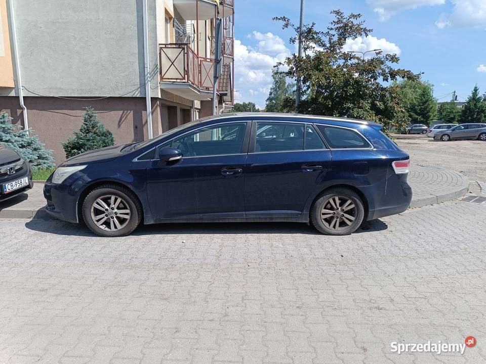 Toyota Avensis 20 D 4D kombi uszkodzona gniazdo USB