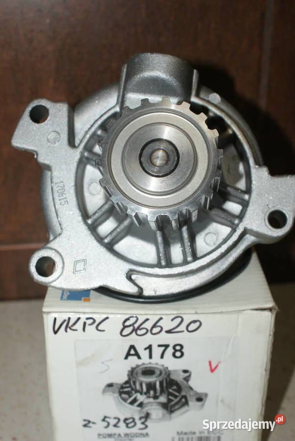 A178 DOLZ POMPA WODY AUDI VW VOLVO 074121004 Białobrzegi