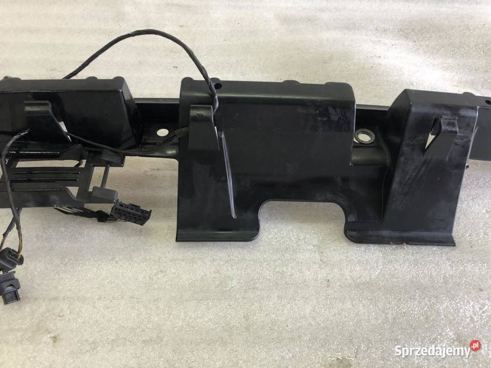 ŚLIZG ZDERZAKA TYŁ WIĄZKA 7127720 BMW E91 osobowe wielkopolskie sprzedam