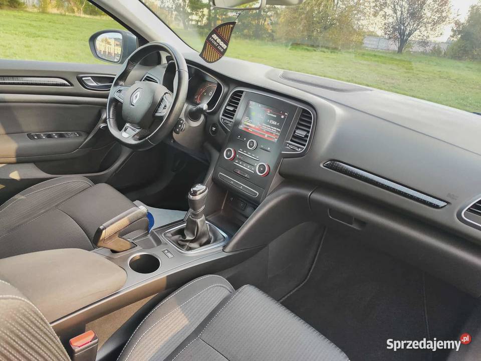 Renault Megane 15 Diesel Navi LED Niski Przebieg Rok produkcji 2016 sprzedam