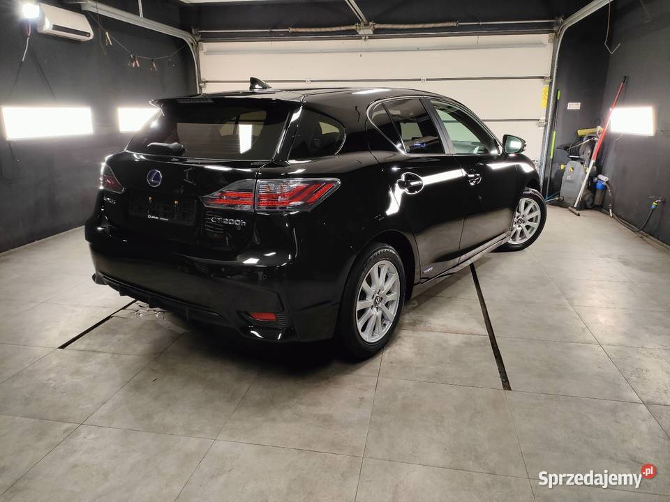 Lexus CT200h 100KM Radom
