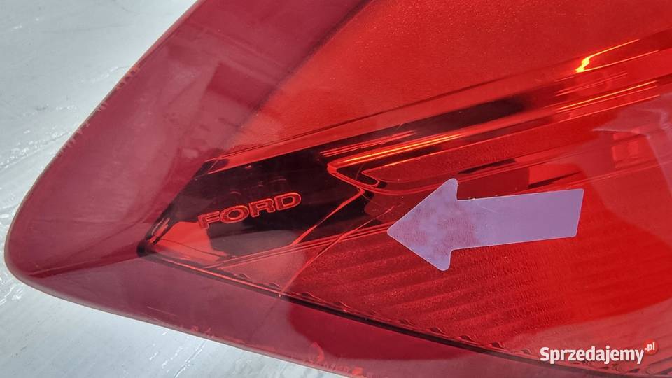 LAMPA LEWY TYŁ EUROPA H1BB13405AH FORD FIESTA Lampy przednie