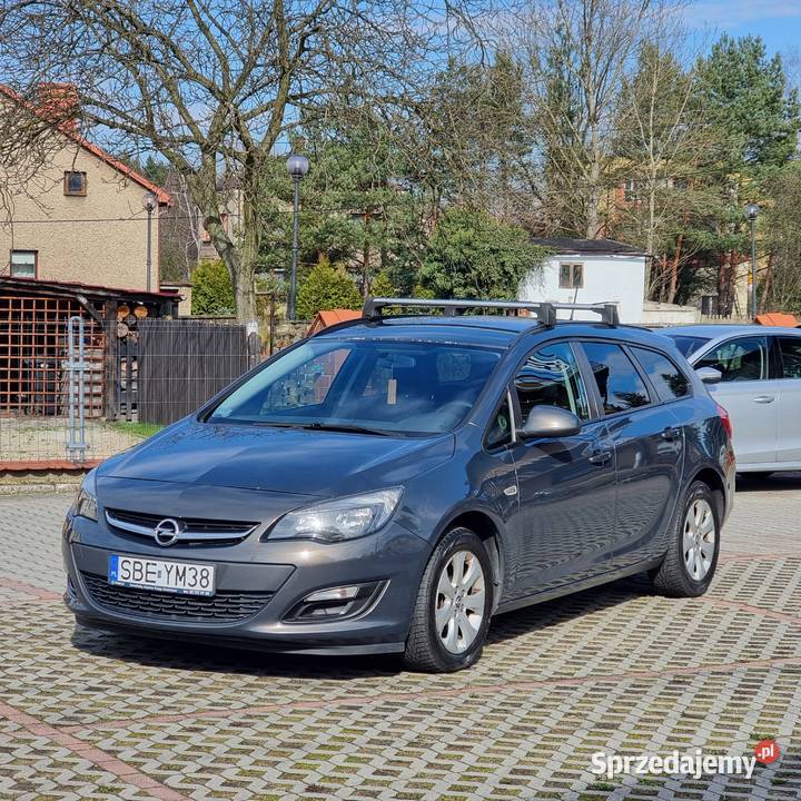 Opel astra J Tourer Enjoy produkcji 2014 LPG manualna Jaworzno sprzedam