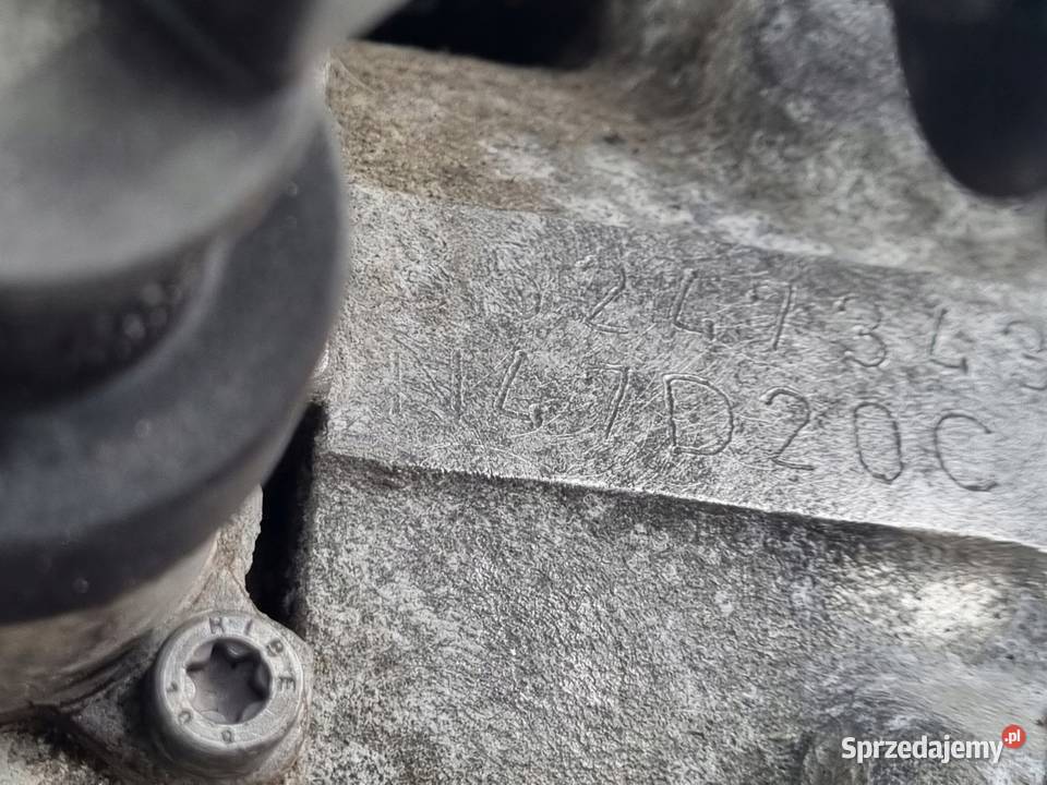 SILNIK KOMPLET BMW F20 20 D DIESEL 143 pali Janów