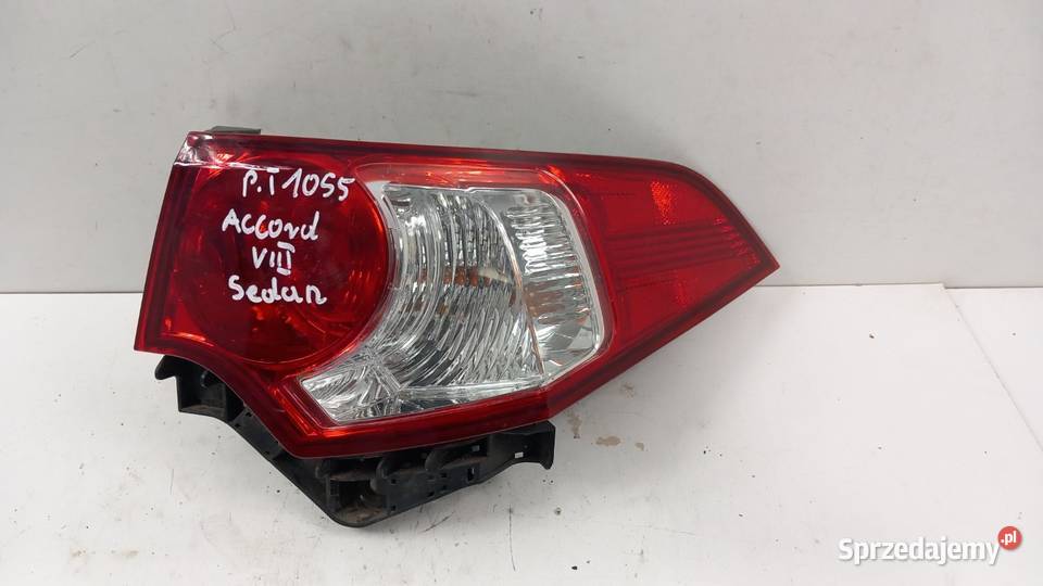 HONDA ACCORD VIII SEDAN LAMPA TYŁ PRAWA wielkopolskie