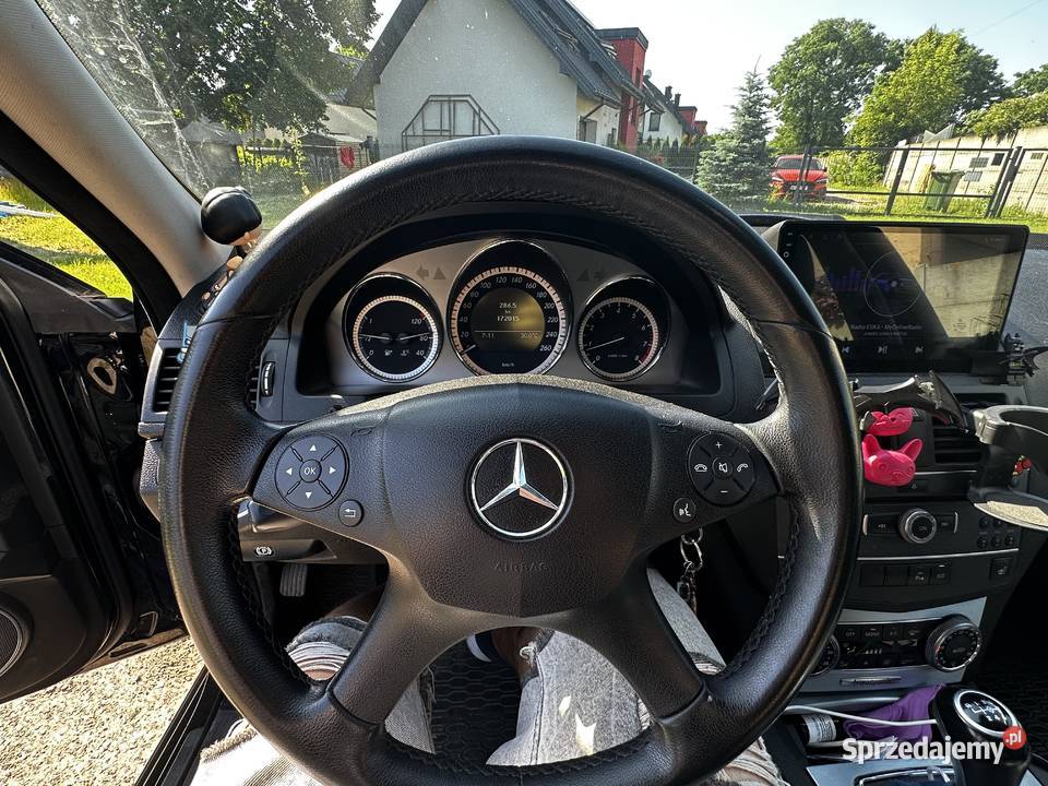 Mercedes w204 Rok produkcji 2010 mazowieckie Warszawa