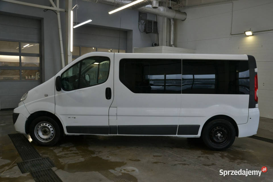 Renault Trafic DŁUGI long 20 dci 115 6biegów