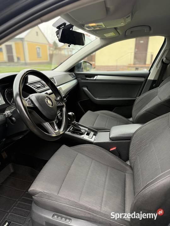 Skoda Superb Kombi 2016 16 TDI 120 DSG 256 000 Osiny