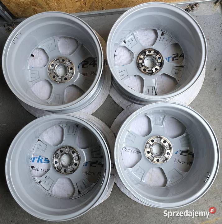 Alufelgi Ford 17 5x108 z czujnikami cisnienia Brudzew
