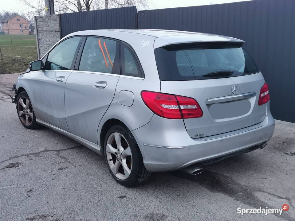 Mercedes B200, 2013r 136 koni, 195tys km manual. Pakiet Sport.