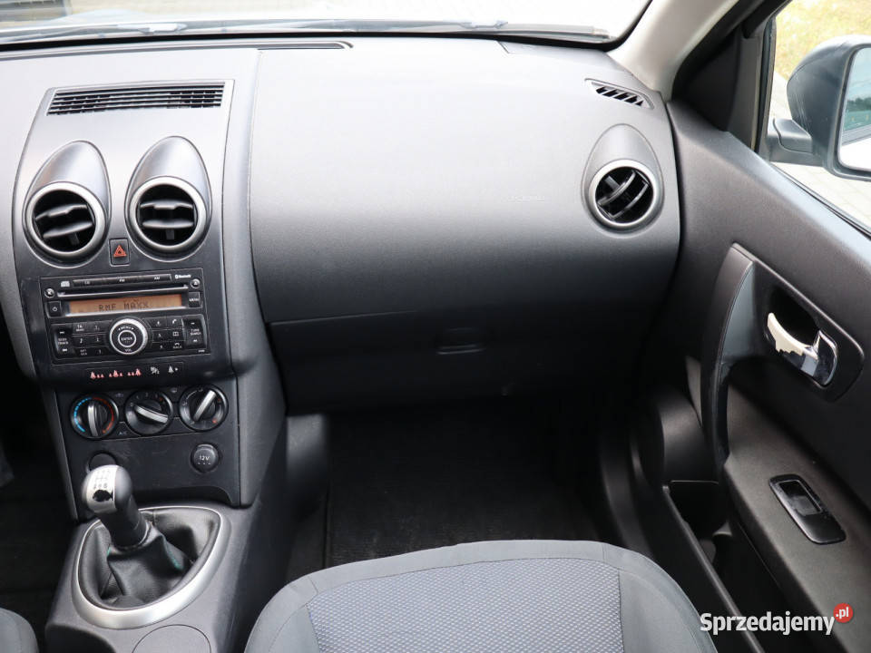 Nissan Qashqai 16 180615km Piaseczno
