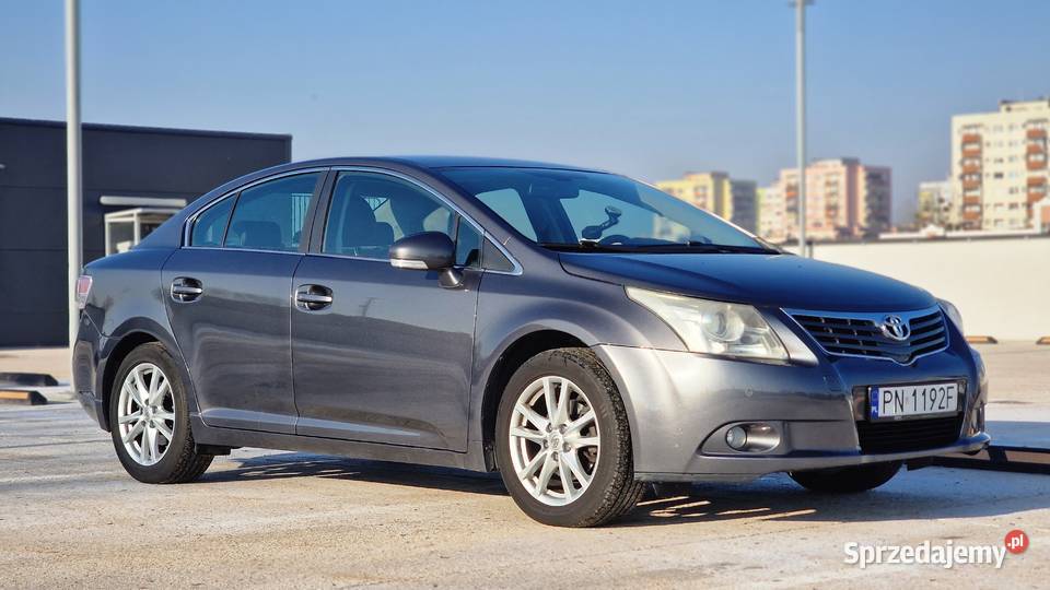 SPRZEDAM TOYOTA AVENSIS 2011 AUTOMAT lakier metallic wielkopolskie Konin sprzedam