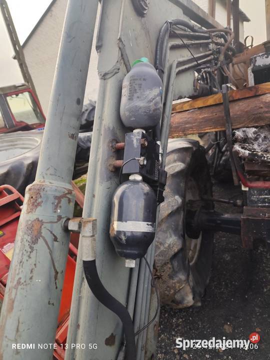 Tur ładowacz czołowy Agram case 4 cylindry seria Ktery