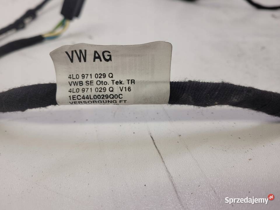 WIĄZKA DRZWI LEWY PRZÓD AUDI Q7 4L0971029Q osobowe Przystajń sprzedam