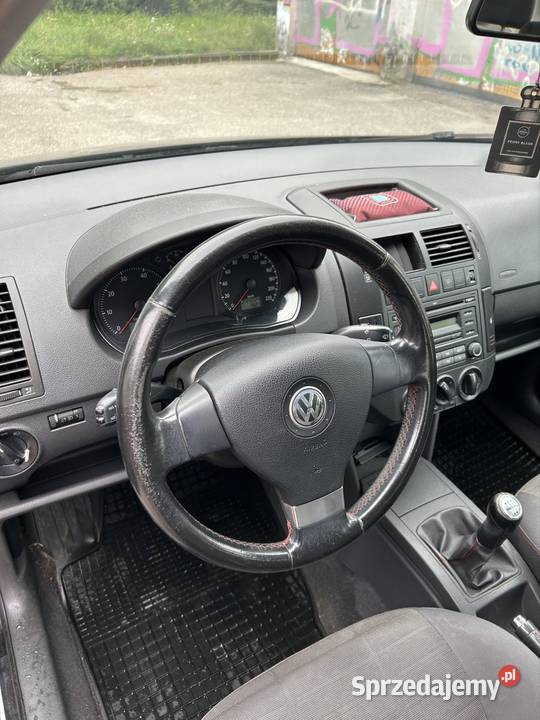 Volkswagen Polo lift 2006 14 MPI benzyna 1400cm3 Inowrocław