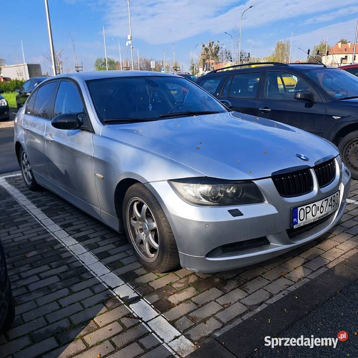 BMW 3 E90 20 benzyna 150 Uszkodzony Ładny Opole