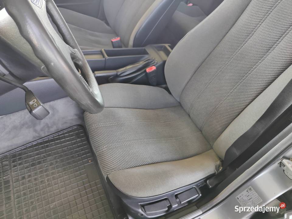 KLASYCZNE I KULTOWE BMW E34 520i Lachs Silver aluminiowe felgi