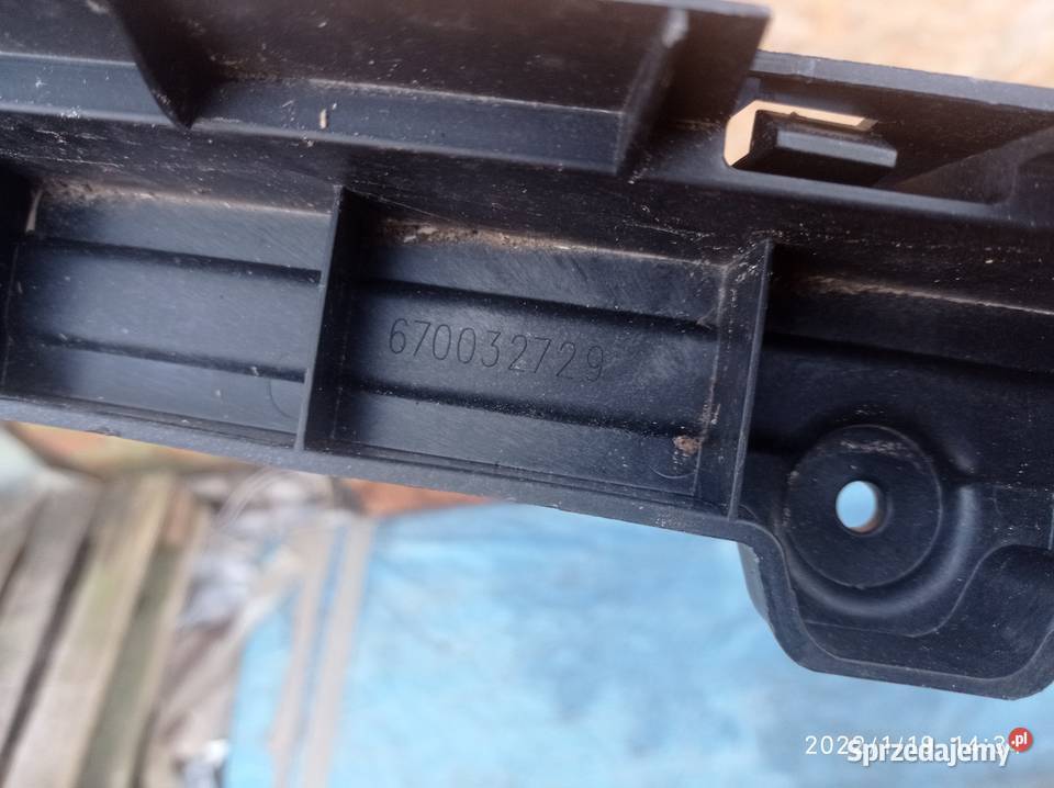 MASERATI LEVANTE ŚLIZG WZMOCNIENIE ZDERZAKA TYŁ osobowe Międzychód sprzedam