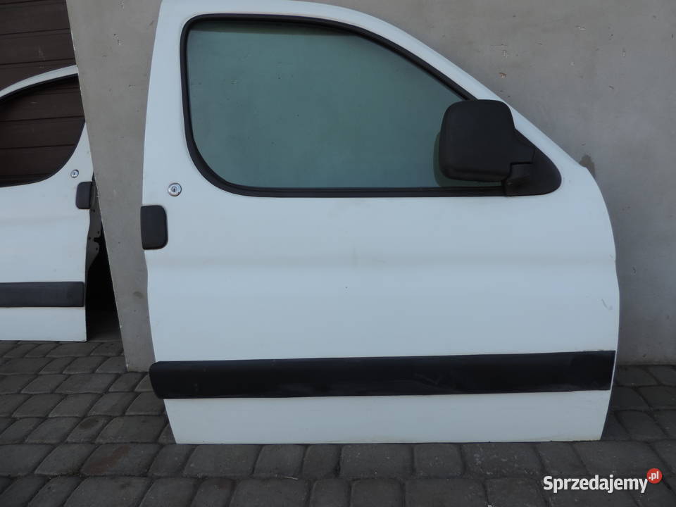 PEUGEOT PARTNER 1 LIFT DRZWI PRAWE PRZEDNIE Rok produkcji 2004 małopolskie