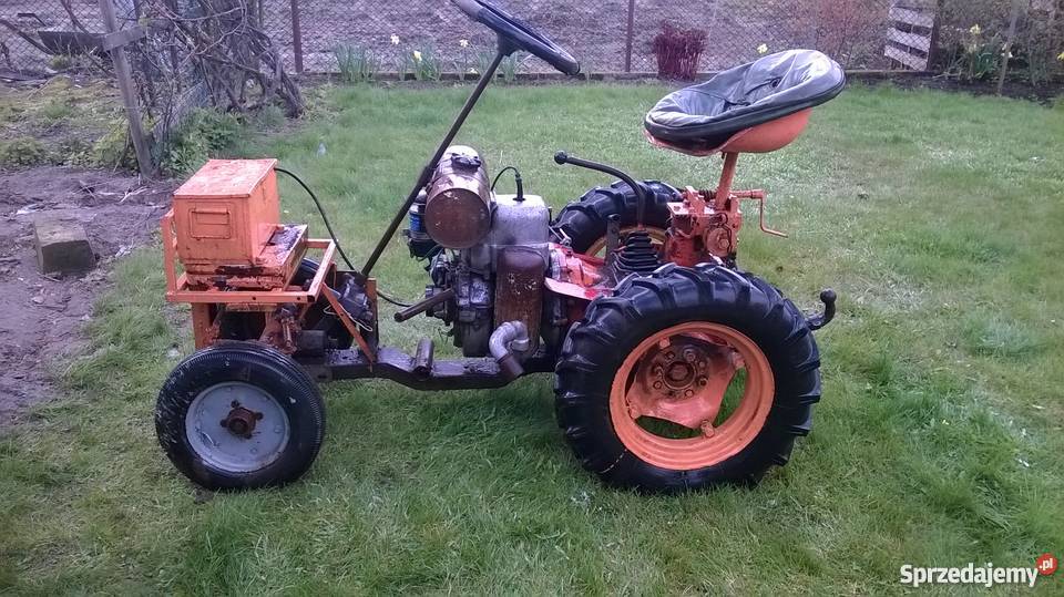 Traktorek DZIK Ciągniki Skierniewice