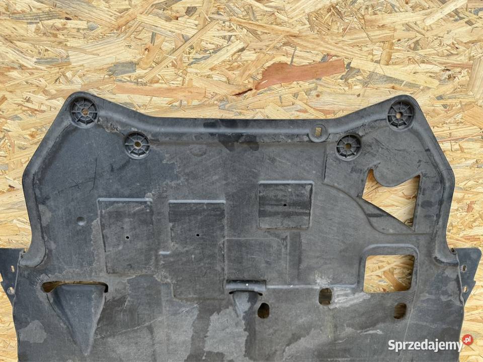 Płyta osłona pod silnik Volvo xc40 32226764 Rok produkcji 2018 Pozostałe Sieraków